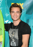 photo 21 in Ed Westwick gallery [id198355] 2009-11-10
