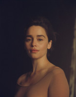Emilia Clarke pic #1118025