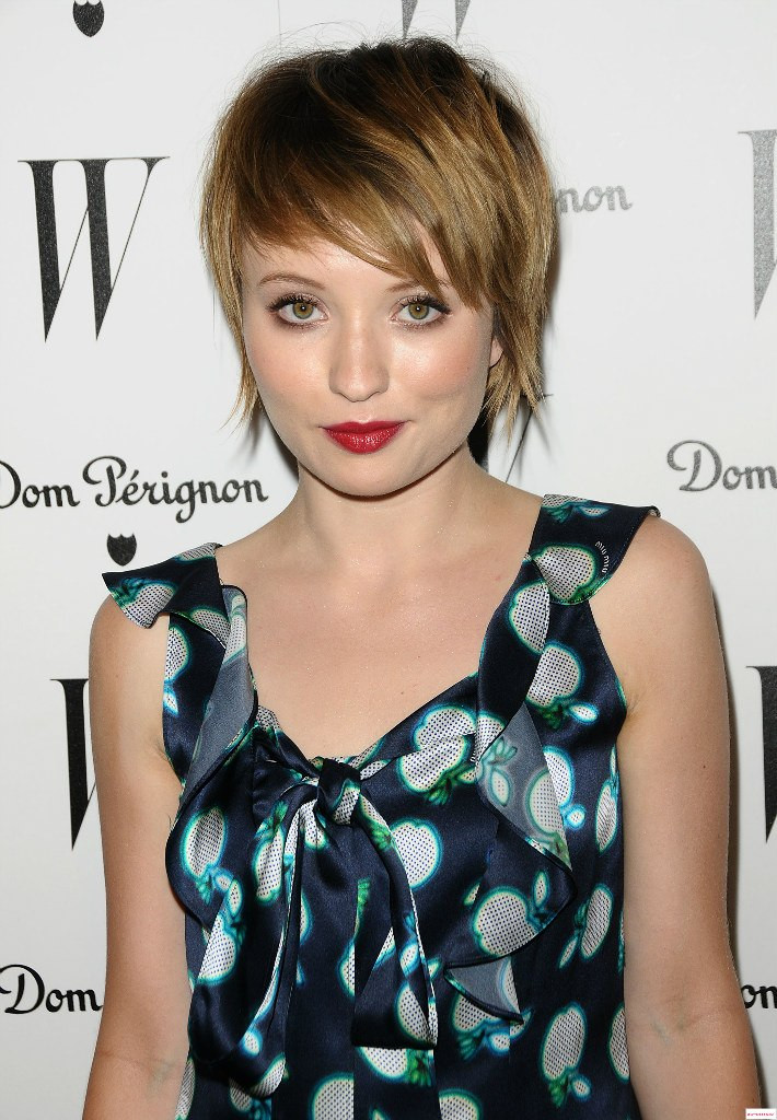 Emily Browning: pic #679373