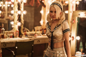 Emily Browning pic #849611