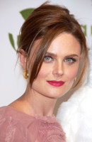 Emily Deschanel photo #