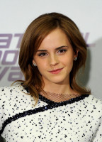 photo 19 in Emma Watson gallery [id261168] 2010-06-04