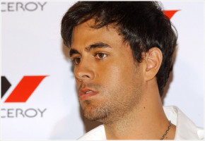 Enrique Iglesias photo #