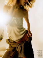 photo 18 in Erin Wasson gallery [id12836] 0000-00-00