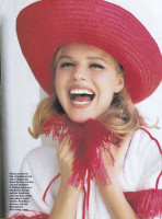 Eva Herzigova photo #