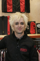 photo 17 in Green Day gallery [id48273] 0000-00-00