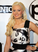 photo 10 in Holly Madison gallery [id336419] 2011-02-04