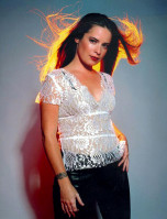 Holly Marie Combs photo #