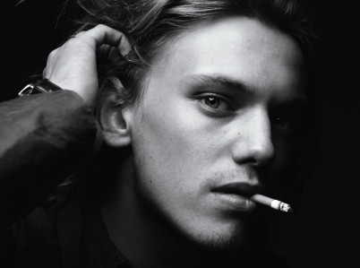 photo 4 in Jamie Campbell-Bower gallery [id277296] 2010-08-13
