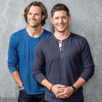 Jensen Ackles photo #