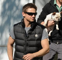 photo 21 in Jeremy Renner gallery [id411330] 2011-10-11