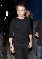 photo 16 in Jeremy Renner gallery [id616180] 2013-07-07