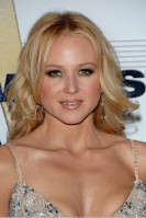 Jewel Kilcher photo #