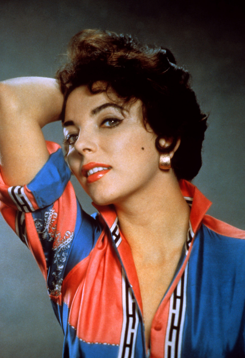 Joan Collins: pic #386378