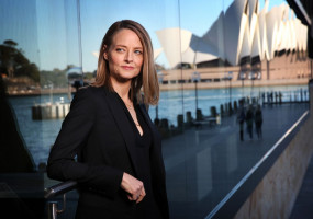 Jodie Foster photo #