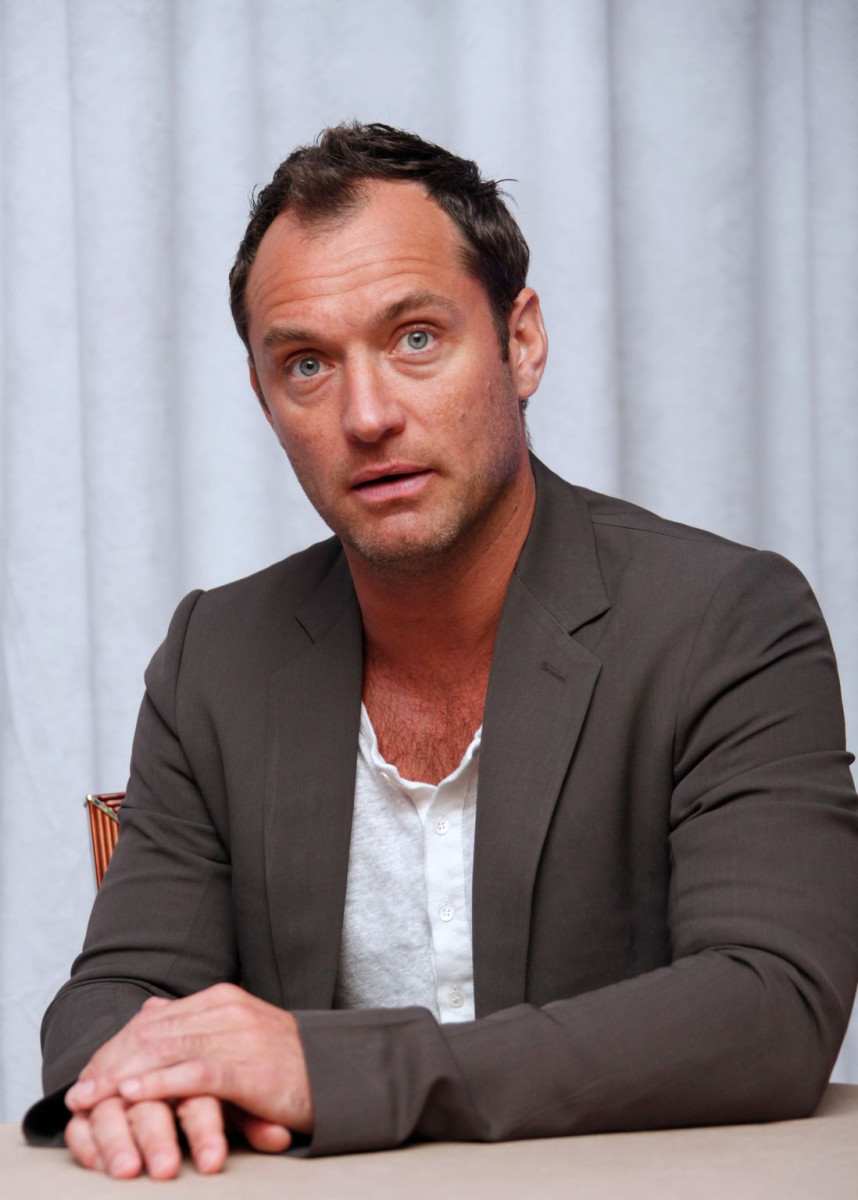 Jude Law: pic #771000