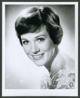 Julie Andrews photo #