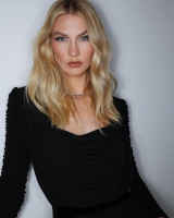 Karlie Kloss photo #