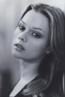 Kate Levering photo #