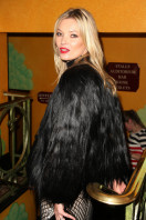 photo 22 in Kate Moss gallery [id425396] 2011-12-01