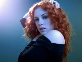 Katy B photo #