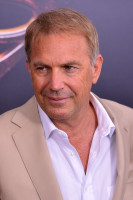 photo 23 in Kevin Costner gallery [id614489] 2013-06-29