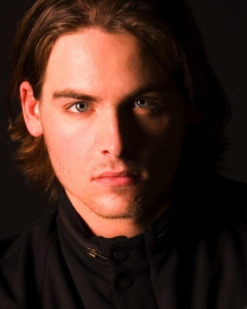 Kevin Zegers: pic #350083