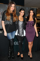 photo 16 in Kardashian gallery [id544975] 2012-10-23