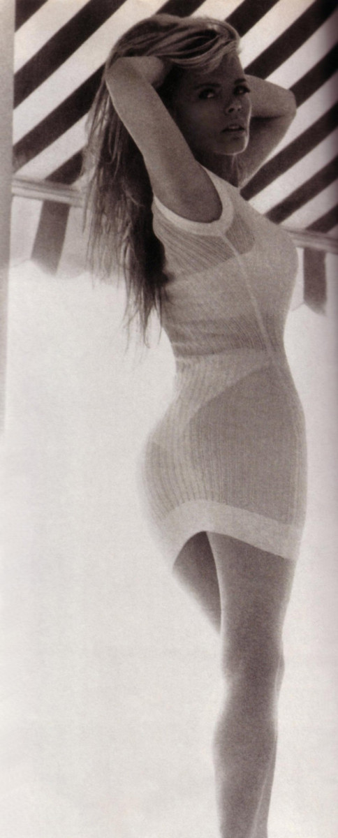 Kim Basinger: pic #309397
