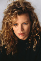 Kim Basinger pic #1072336