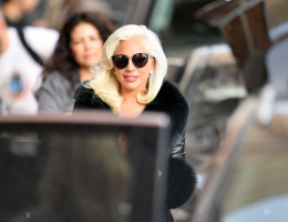 Lady Gaga pic #1111445