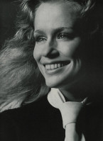 Lauren Hutton photo #