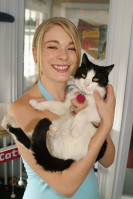 Le Ann Rimes photo #