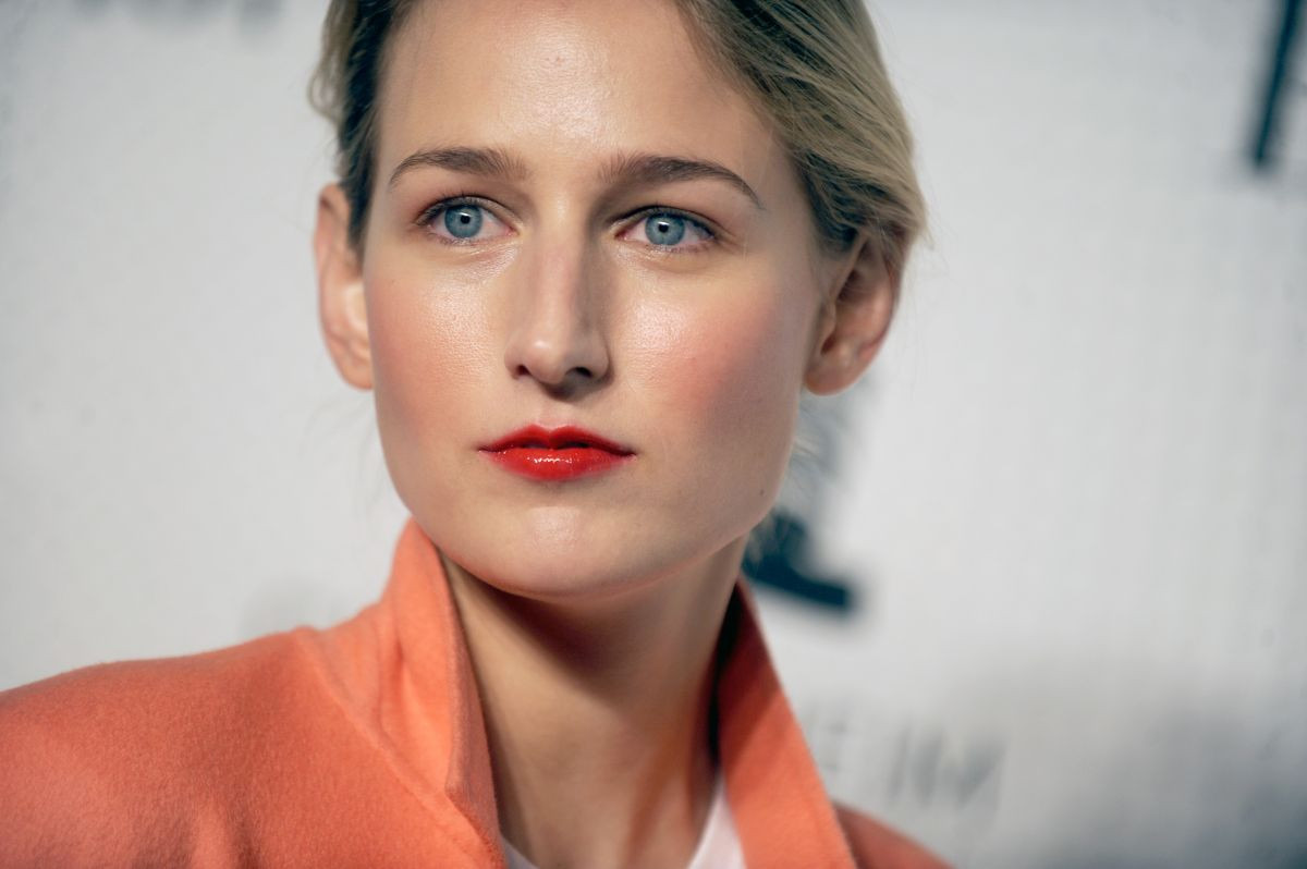 Leelee Sobieski: pic #743795