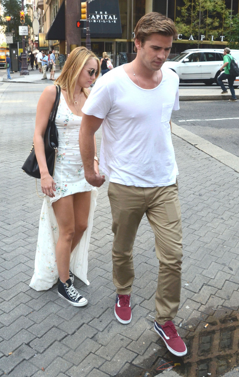 Liam Hemsworth: pic #513023