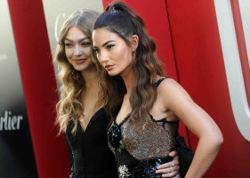 Lily Aldridge pic #1043129