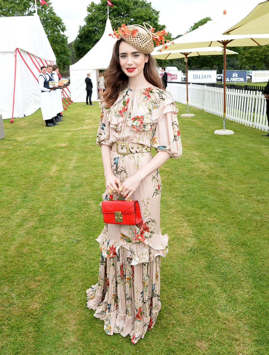 Lily Collins: pic #1044975