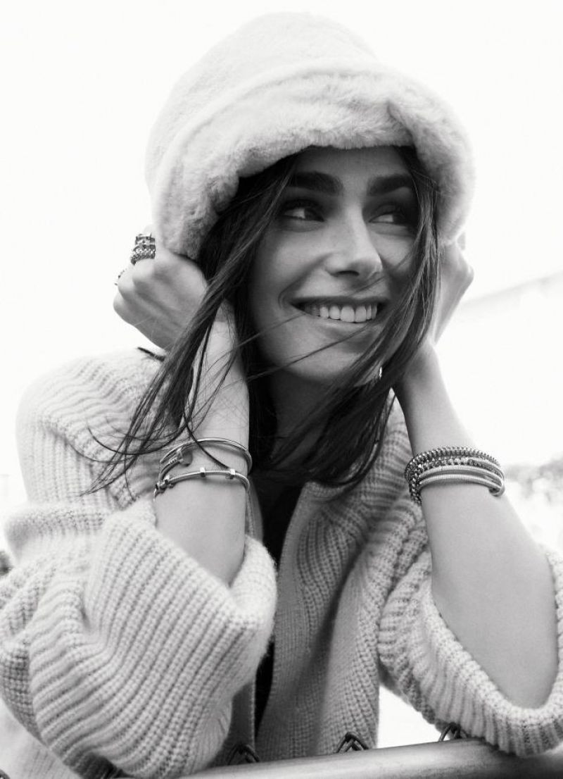 Lily Collins: pic #1283364
