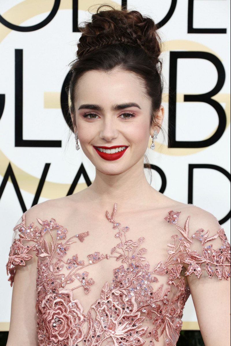 Lily Collins: pic #901545