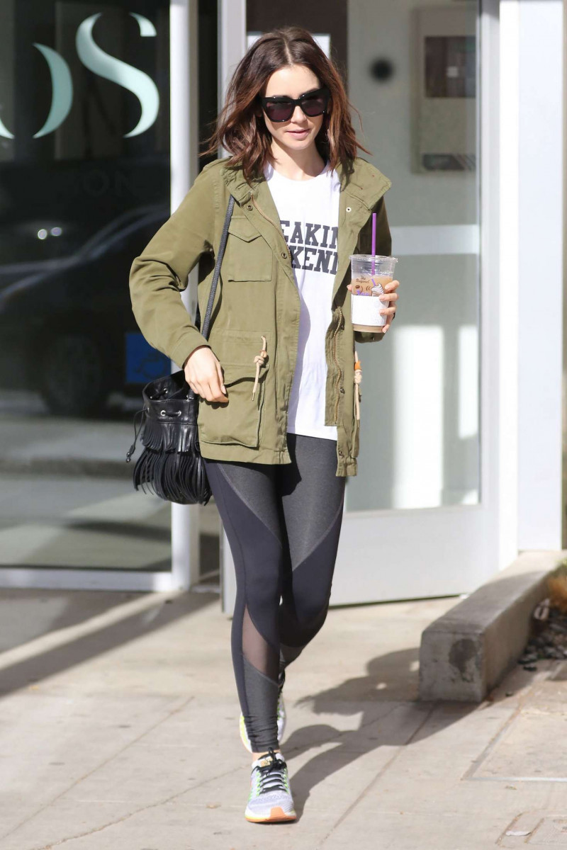 Lily Collins: pic #894030