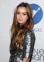 photo 15 in Lily Collins gallery [id313174] 2010-12-06