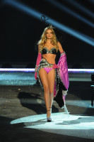 photo 3 in Lily Donaldson gallery [id563316] 2012-12-26