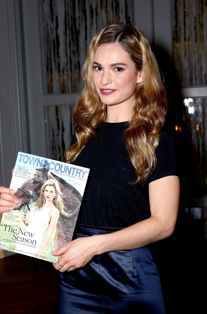 Lily James: pic #730492