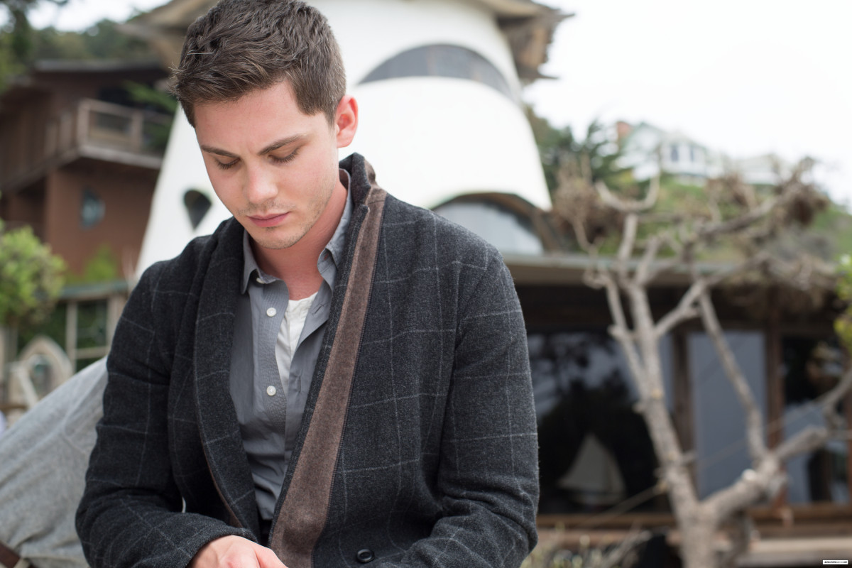 Logan Lerman: pic #737569