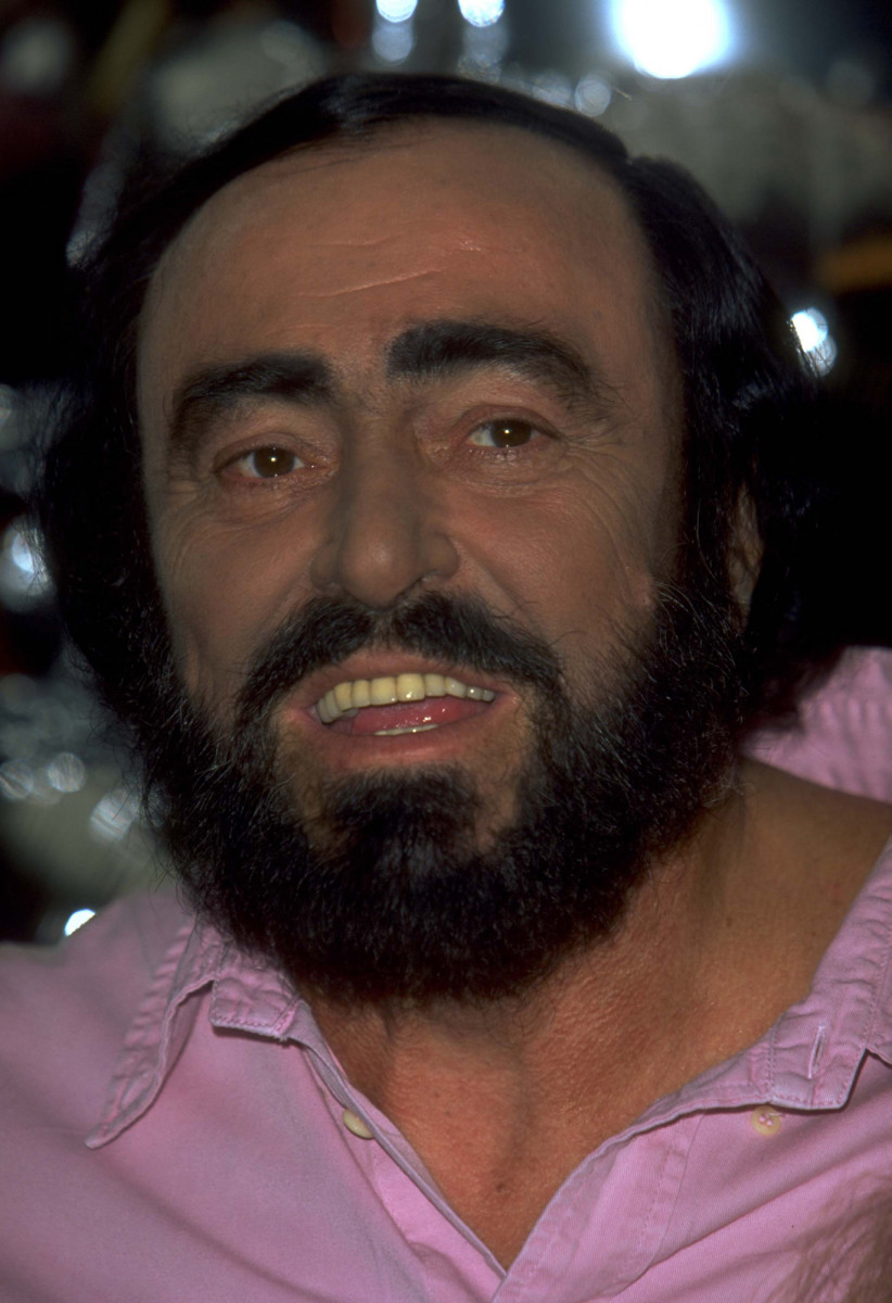 Luciano Pavarotti: pic #112222