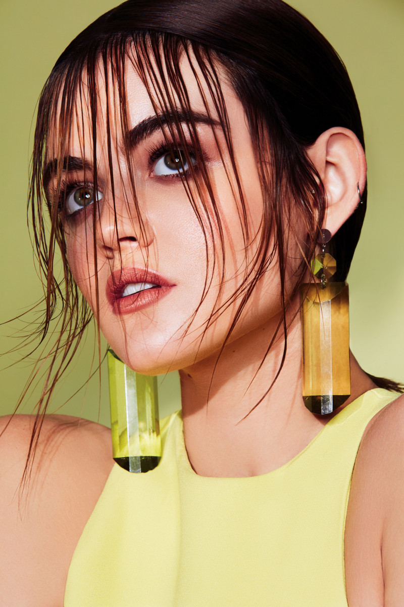 Lucy Hale: pic #895130