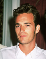 photo 19 in Luke Perry gallery [id369849] 2011-04-19
