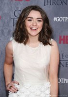 photo 17 in Maisie Williams gallery [id709836] 2014-06-18