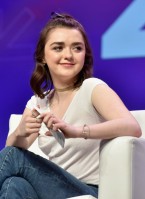photo 21 in Maisie Williams gallery [id916130] 2017-03-14