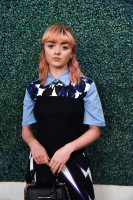 photo 4 in Maisie Williams gallery [id1176663] 2019-09-11
